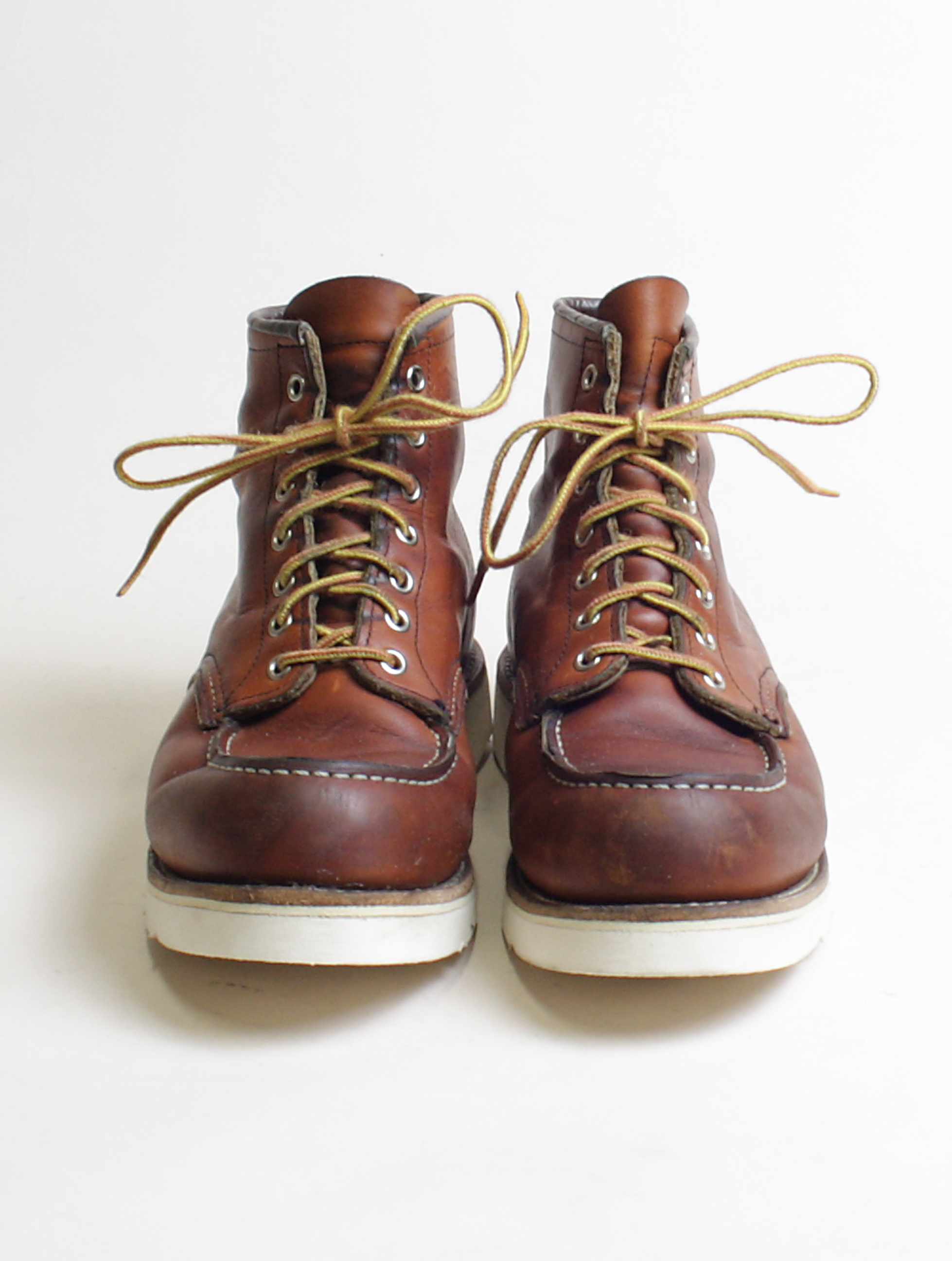 Repair – Redwing resoled with Vibram® Morflex front detail