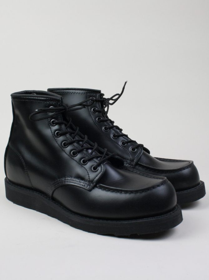 Red Wing 8137 Moc Toe Black paio