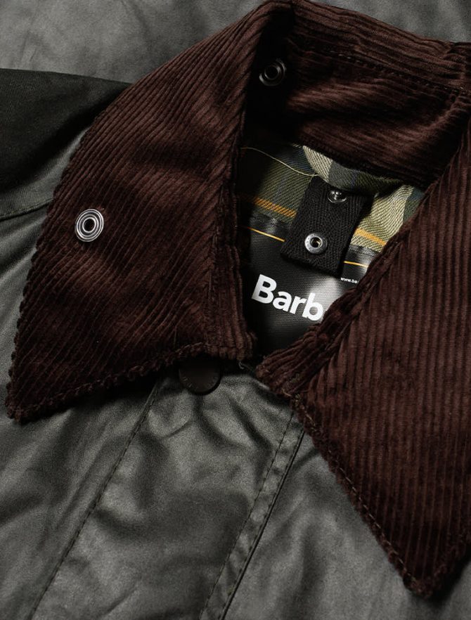 Barbour Bedale Jacket Sage neck detail