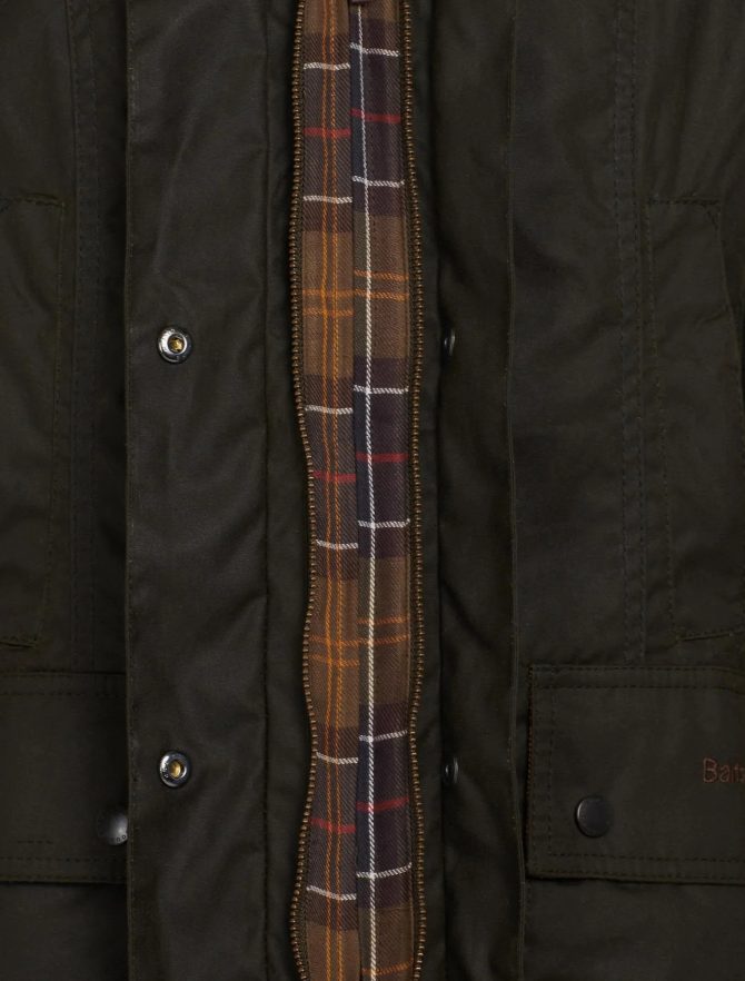 Barbour Classic Beadnell Wax Jacket Olive liner detail