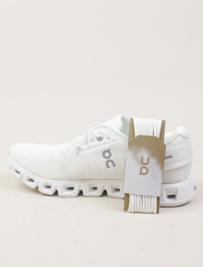 On Sneakers Running Cloud 5 All White side detail