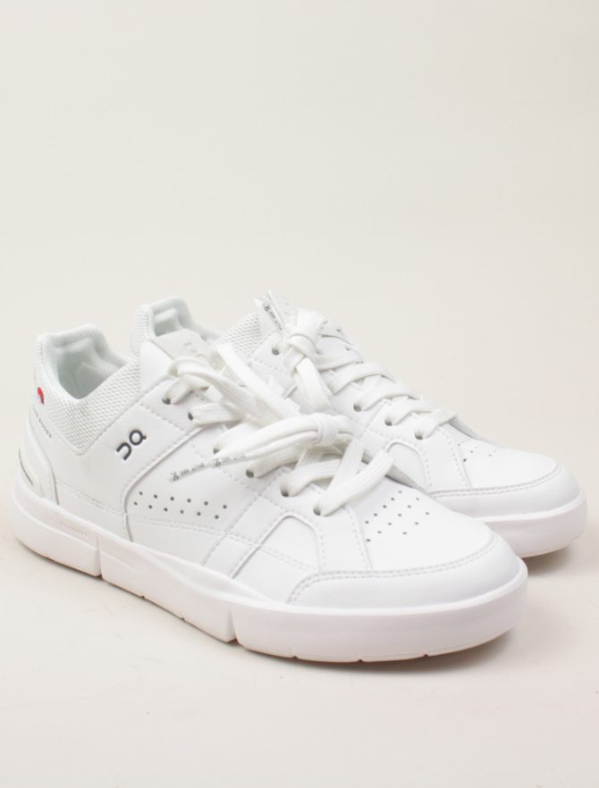 On Sneakers The Roger Clubhouse All White pair