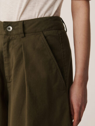 YMC Deadbeat Cotton Trousers Olive pocket detail