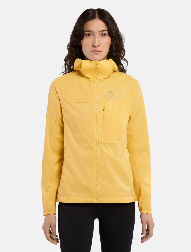 Arc'teryx Squamish Hoody W Sunstone model front