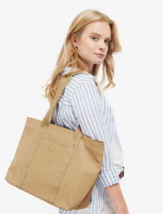 Barbour Olivia Tote Bag Trench model