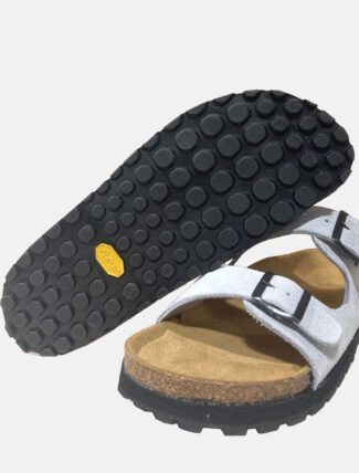 Corsi ciabatta 2 fasce suola Vibram merengue dettaglio suola